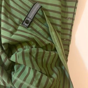 Lululemon Vinyasa Rulu Snap Scarf